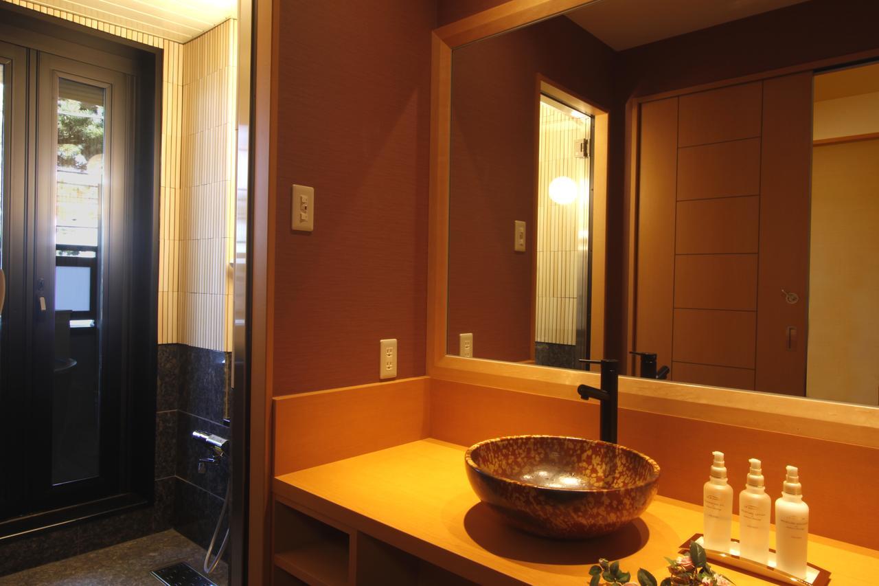 New Tomiyoshi Hotel Atami  Exterior photo